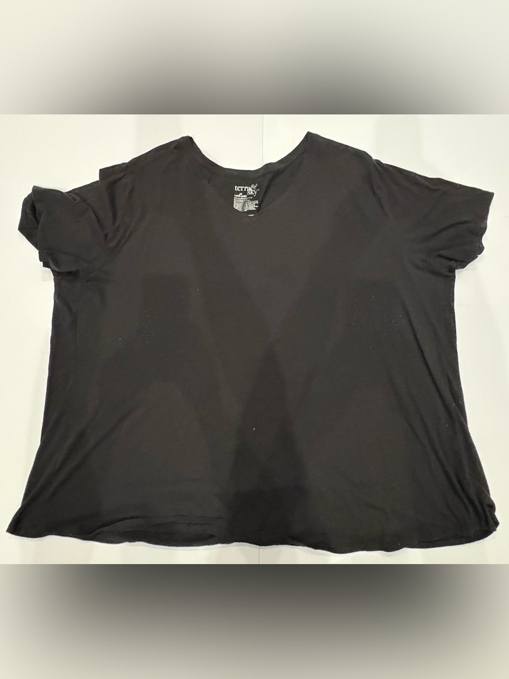 Terra & Sky Black Short Sleeve Crew Neck Tee